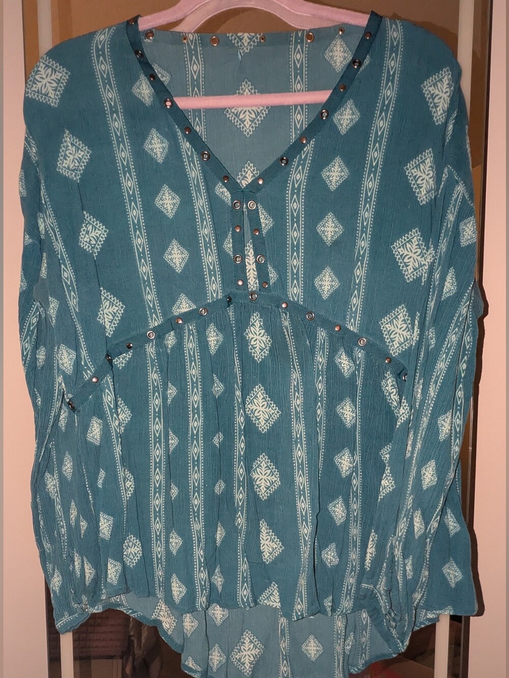 Women’s Teal Printed V-Neck Blouse